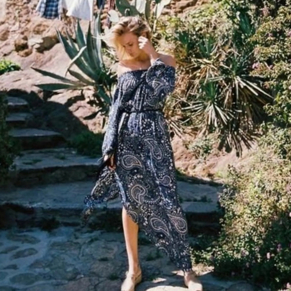 Faithfull The Brand Navy Blue and White Paisley Off Shoulder Dress Size 2